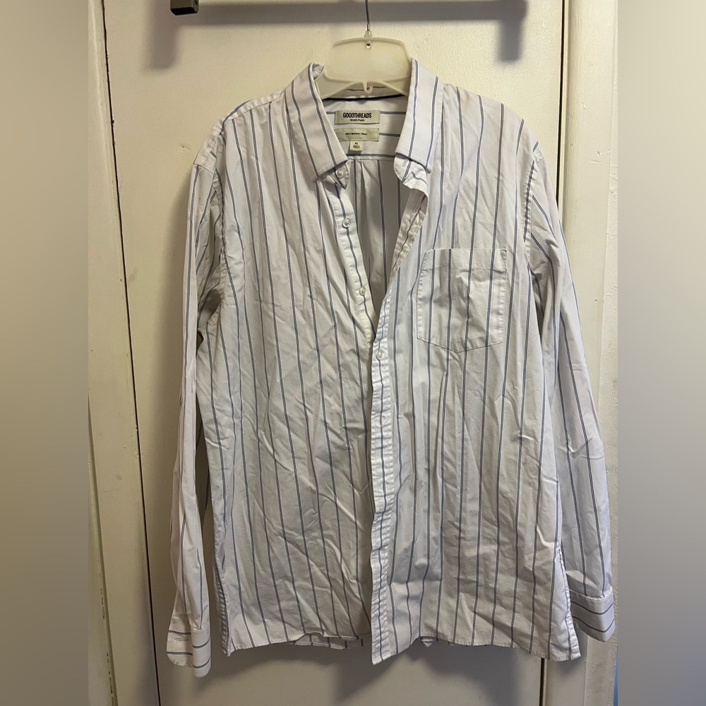 Men’s XL long sleeved white and blue striped button up